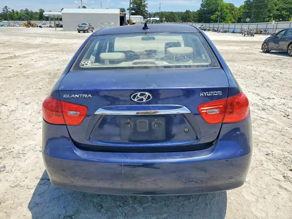 2010 HYUNDAI ELANTRA GLS  