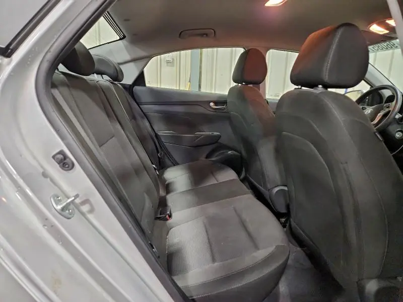 2021 HYUNDAI ACCENT SE  