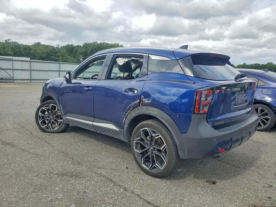 2026 NISSAN KICKS SR  