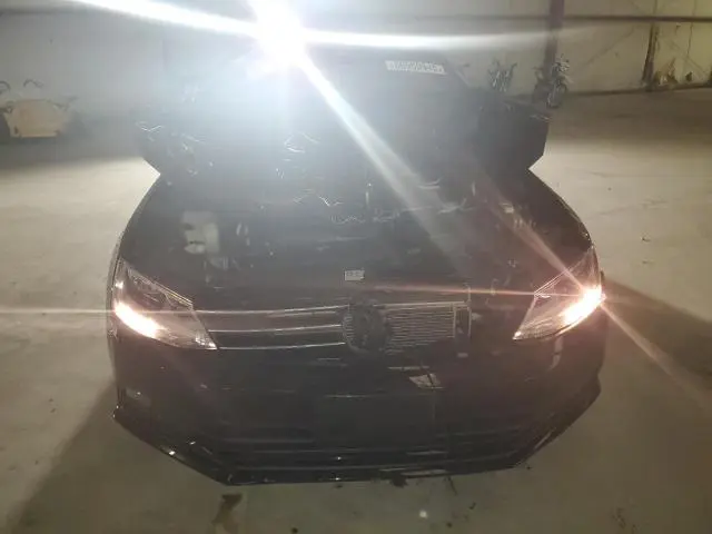 2015 VOLKSWAGEN JETTA SE  