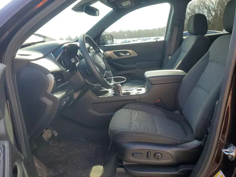 2023 CHEVROLET TRAVERSE LT  
