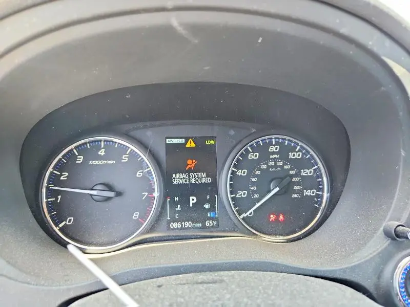 2018 MITSUBISHI OUTLANDER SE  