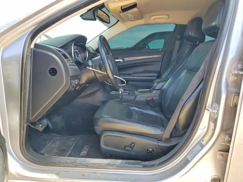 2017 CHRYSLER 300 LIMITED  