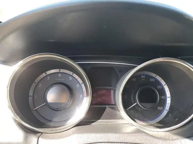 2013 HYUNDAI SONATA SE  