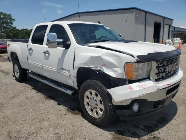 2013 GMC SIERRA K2500 SLE  