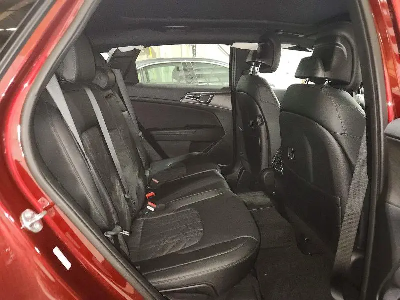 2023 KIA SPORTAGE X LINE  