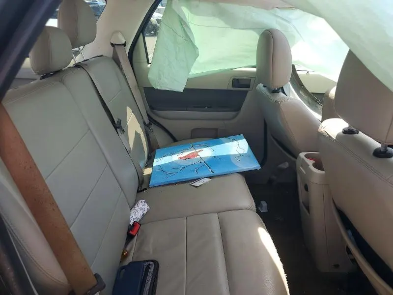 2010 FORD ESCAPE XLT  
