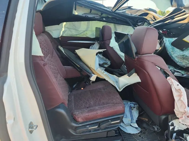 2025 CADILLAC ESCALADE ESV SPORT  