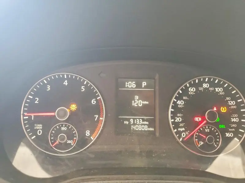 2014 VOLKSWAGEN PASSAT S  