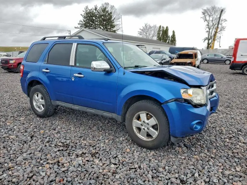 2011 FORD ESCAPE XLT  