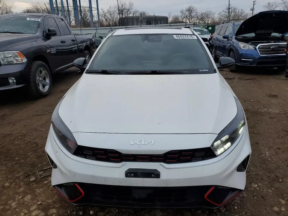 2023 KIA FORTE GT-LINE  