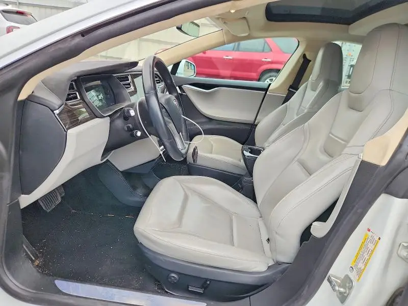 2015 TESLA MODEL S 70D  