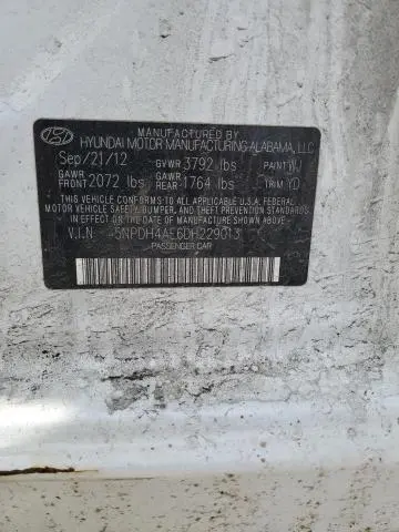 2013 HYUNDAI ELANTRA GLS