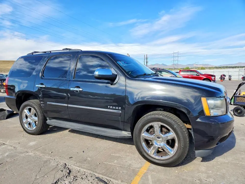 2011 CHEVROLET TAHOE K1500 LTZ  
