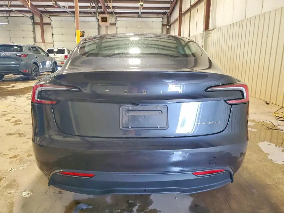 2025 TESLA MODEL 3   