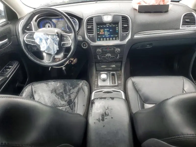 2017 CHRYSLER 300 LIMITED  