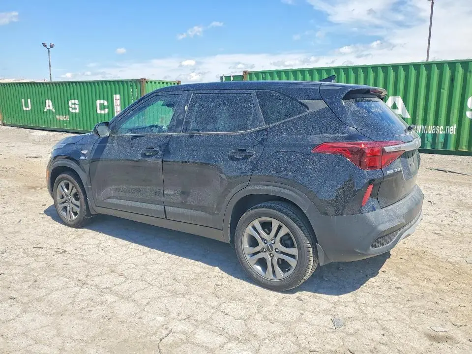 2022 KIA SELTOS LX  