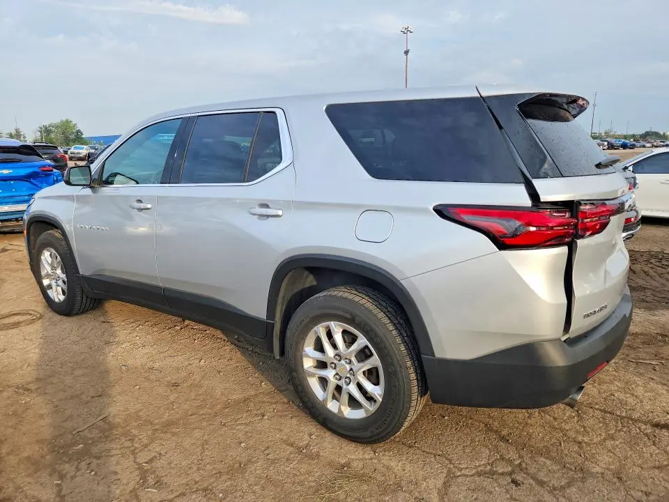 2022 CHEVROLET TRAVERSE LS  