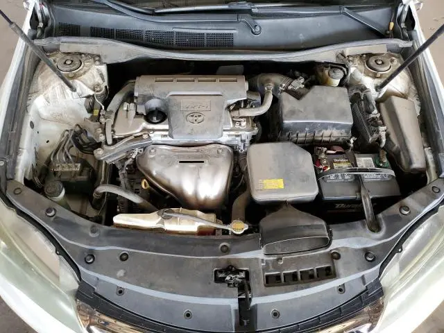 2015 TOYOTA CAMRY LE  