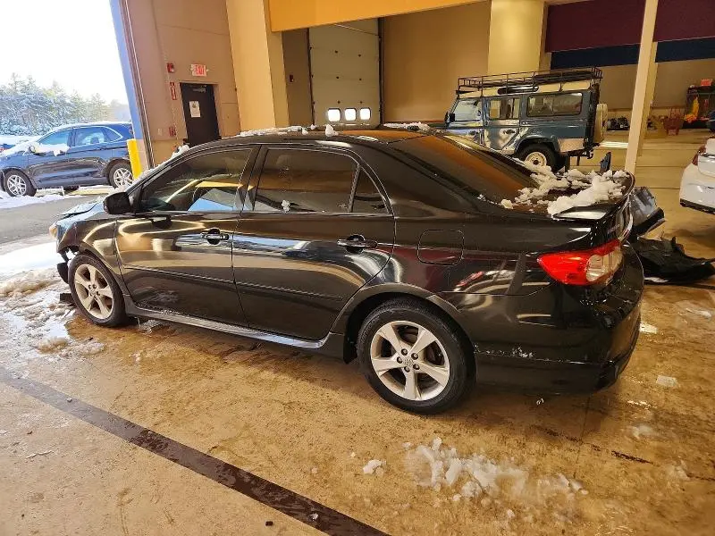 2011 TOYOTA COROLLA S  