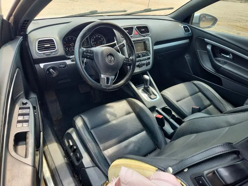 2015 VOLKSWAGEN EOS KOMFORT  