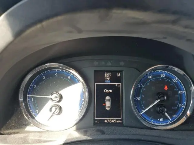 2018 TOYOTA COROLLA L  