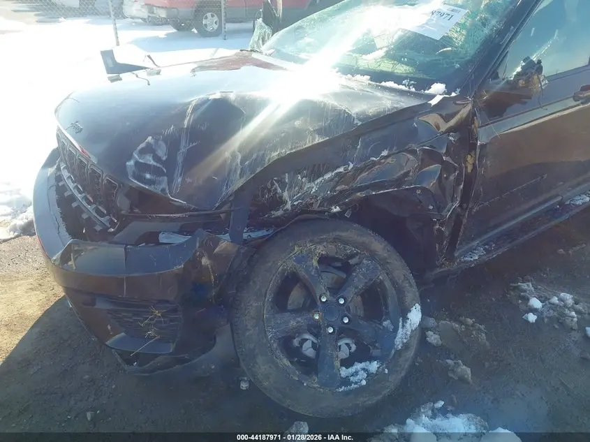 2024 JEEP GRAND CHEROKEE ALTITUDE X 4X4