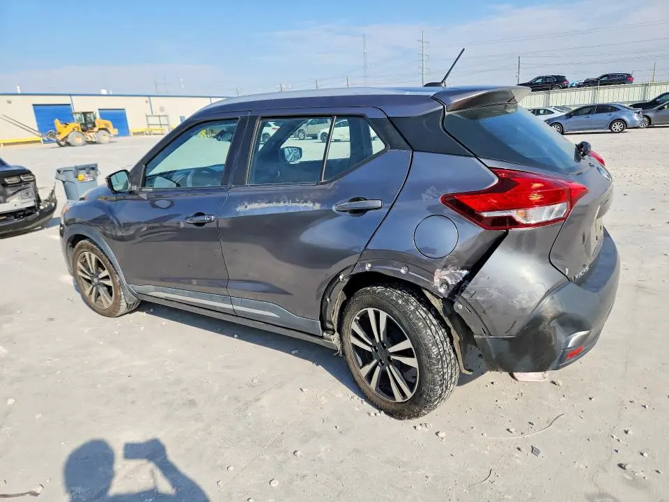2019 NISSAN KICKS SR  