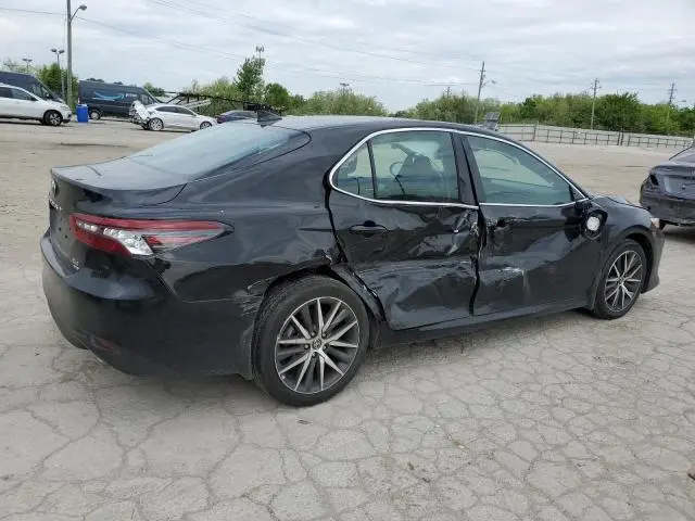 2024 TOYOTA CAMRY XLE