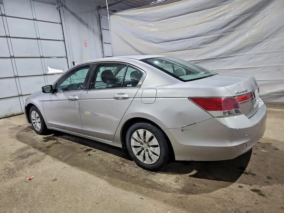 2011 HONDA ACCORD LX  
