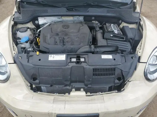 2019 VOLKSWAGEN BEETLE S  