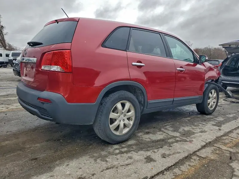 2011 KIA SORENTO BASE  