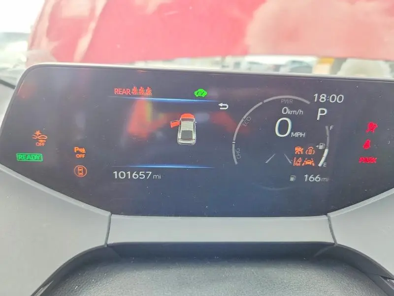2023 TOYOTA PRIUS XLE  