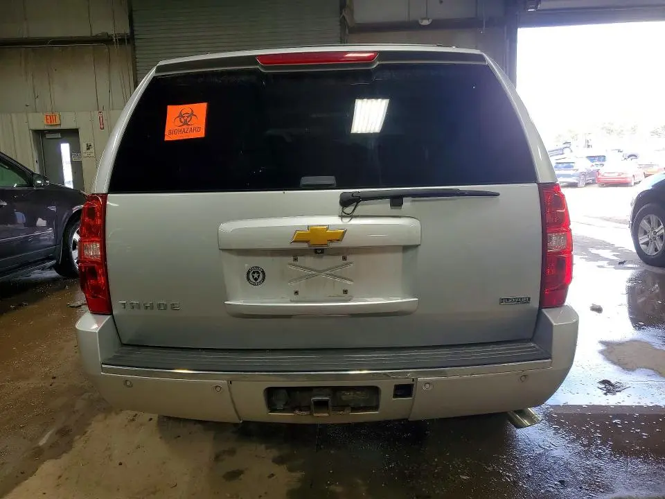 2012 CHEVROLET TAHOE K1500 LTZ  