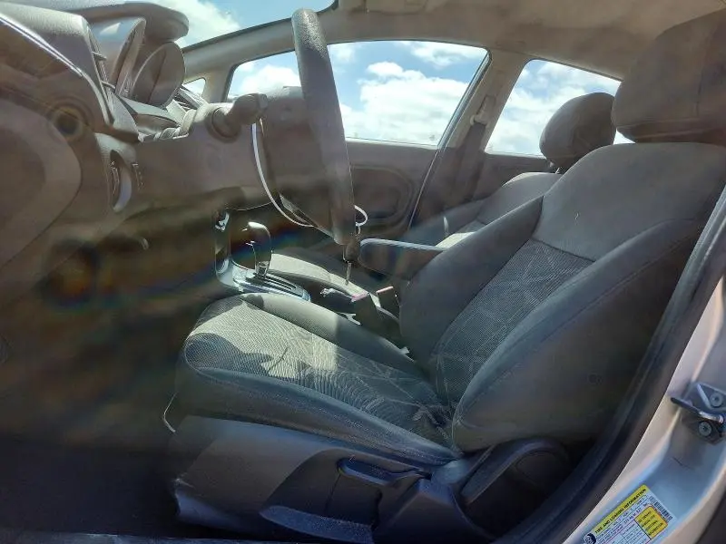 2013 FORD FIESTA SE  