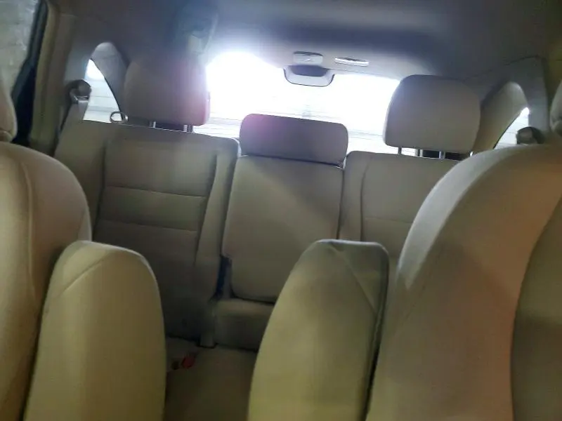2010 HONDA CR-V LX  
