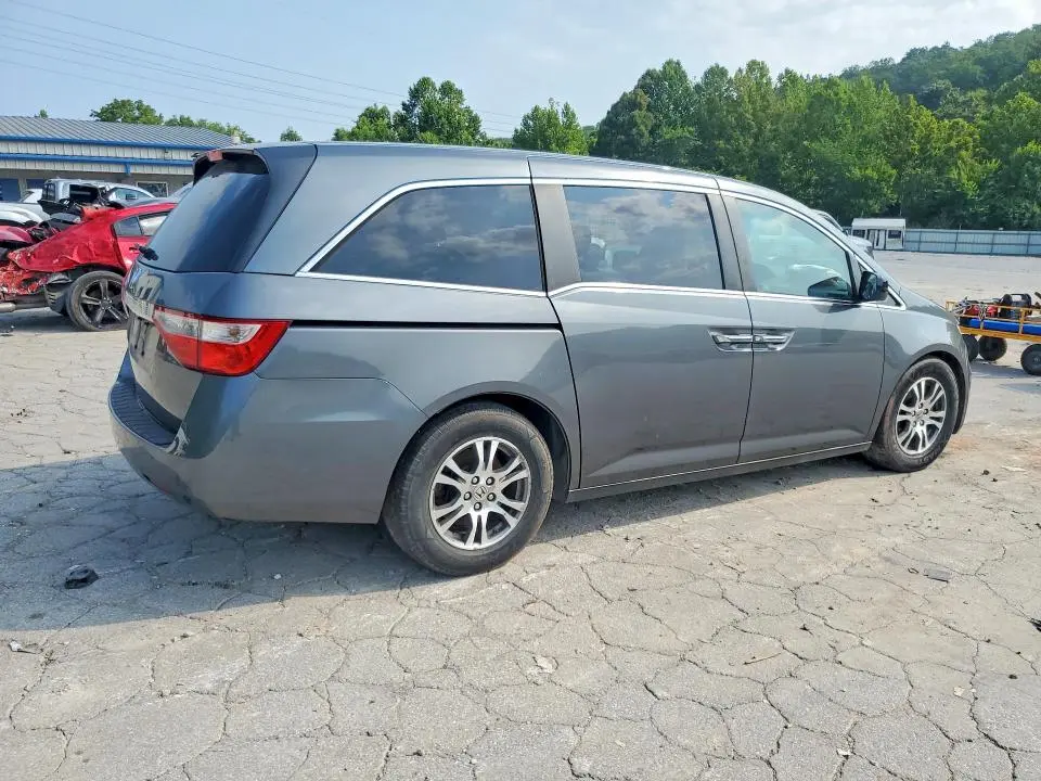 2011 HONDA ODYSSEY EX  