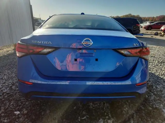 2022 NISSAN SENTRA SV  