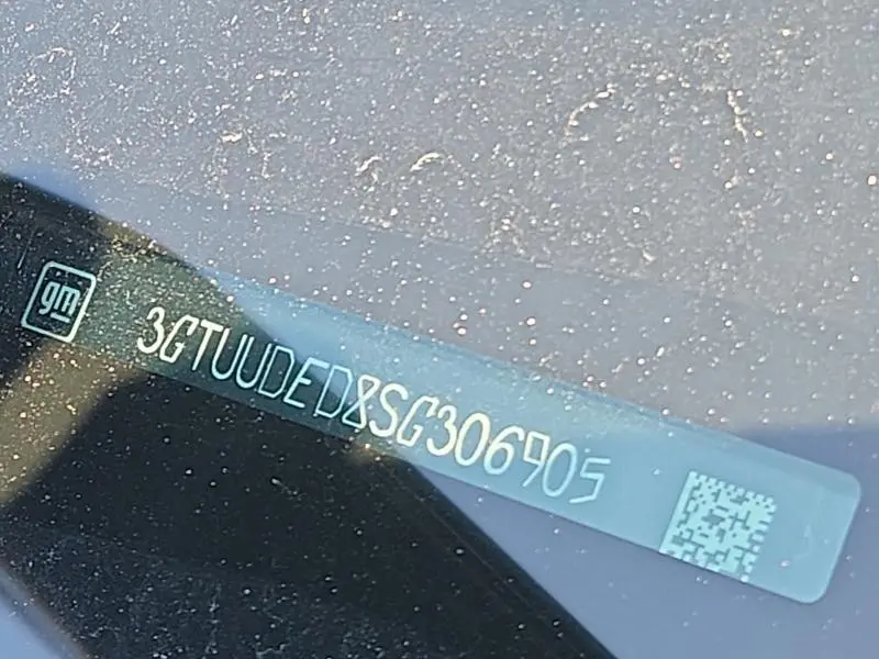 2025 GMC SIERRA K1500 SLT  