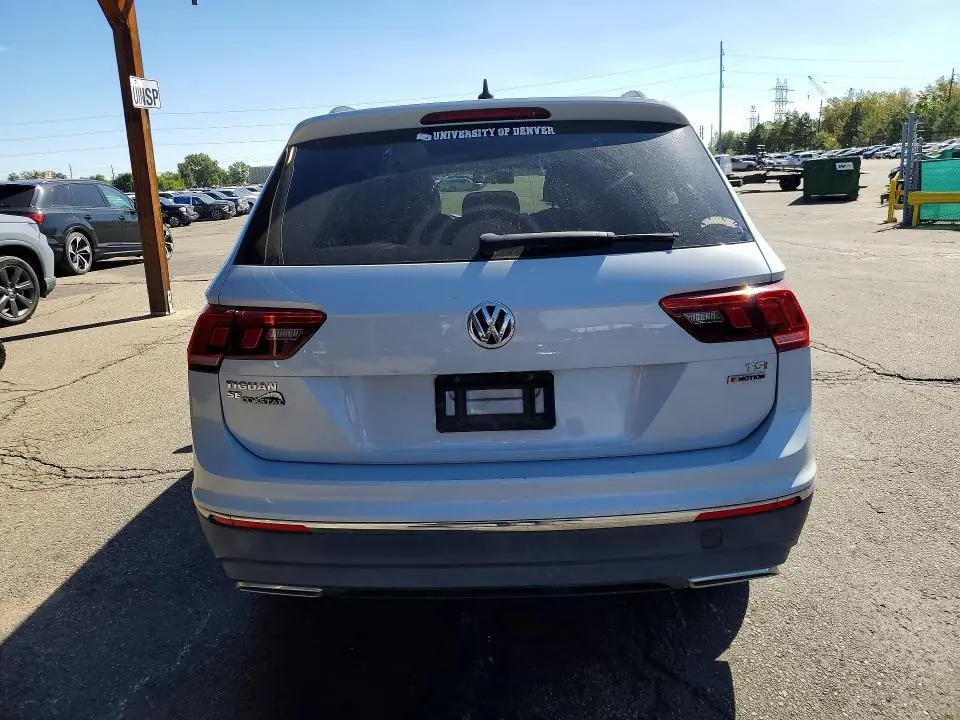 2018 VOLKSWAGEN TIGUAN SE  