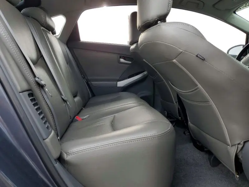 2011 TOYOTA PRIUS TWO  