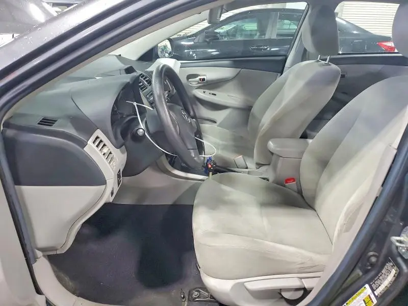 2013 TOYOTA COROLLA L  