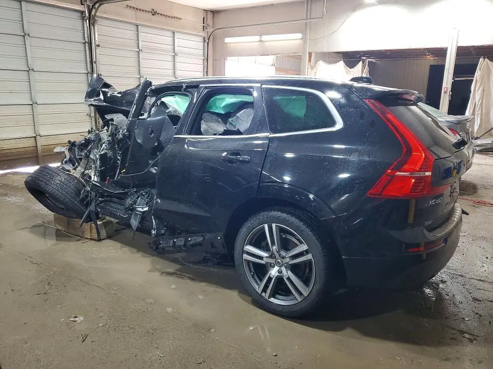 2018 VOLVO XC60 T6  