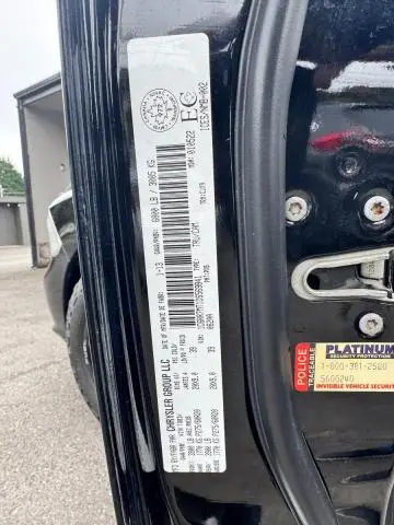 2013 RAM 1500 SPORT