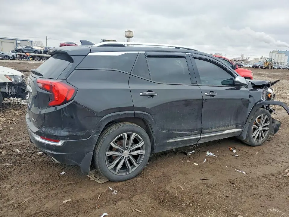 2020 GMC TERRAIN DENALI  