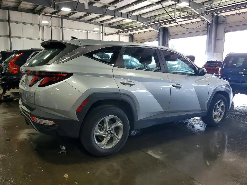 2023 HYUNDAI TUCSON SE  
