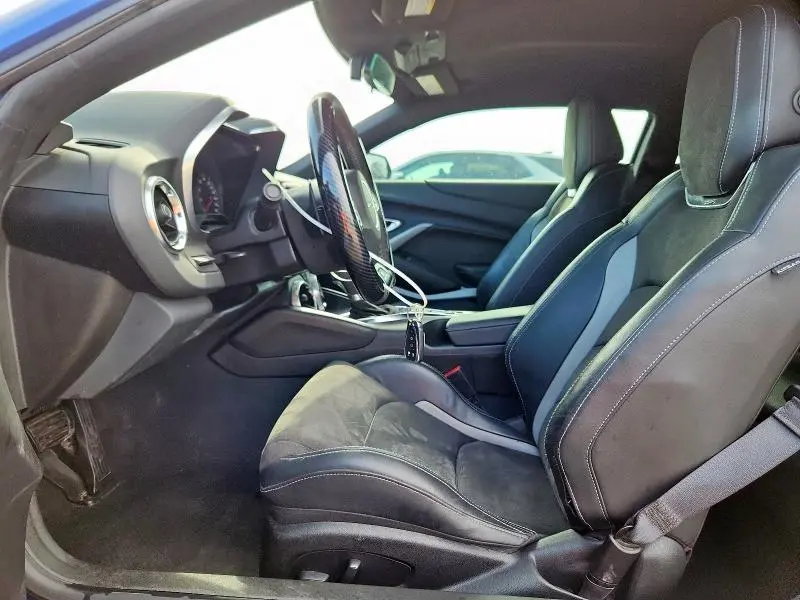 2023 CHEVROLET CAMARO LT1  