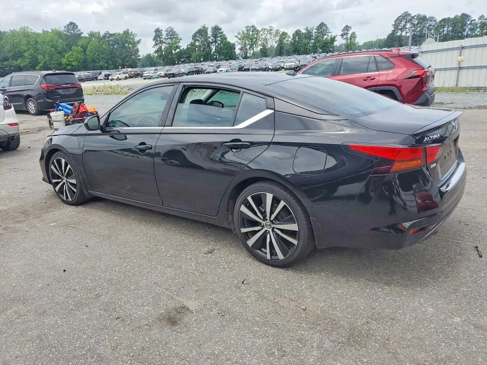 2020 NISSAN ALTIMA SR  