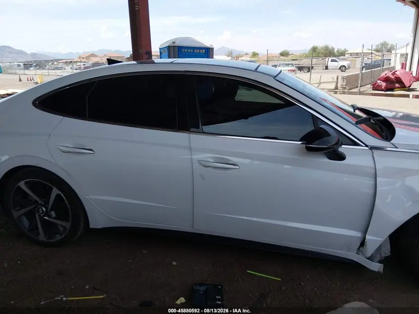 2022 HYUNDAI SONATA SEL PLUS