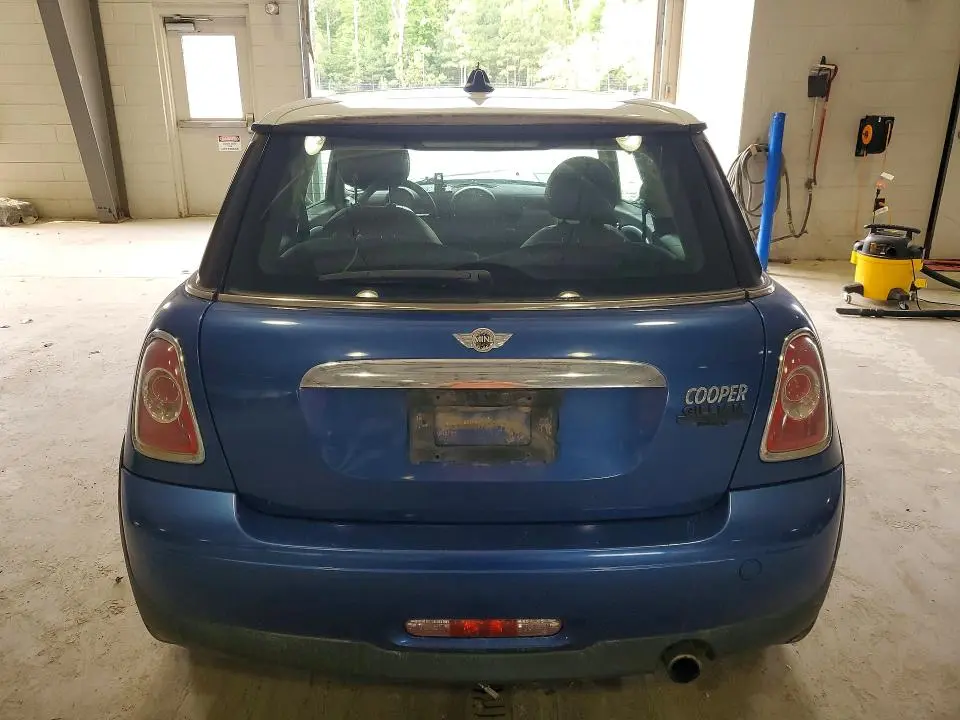 2012 MINI COOPER   